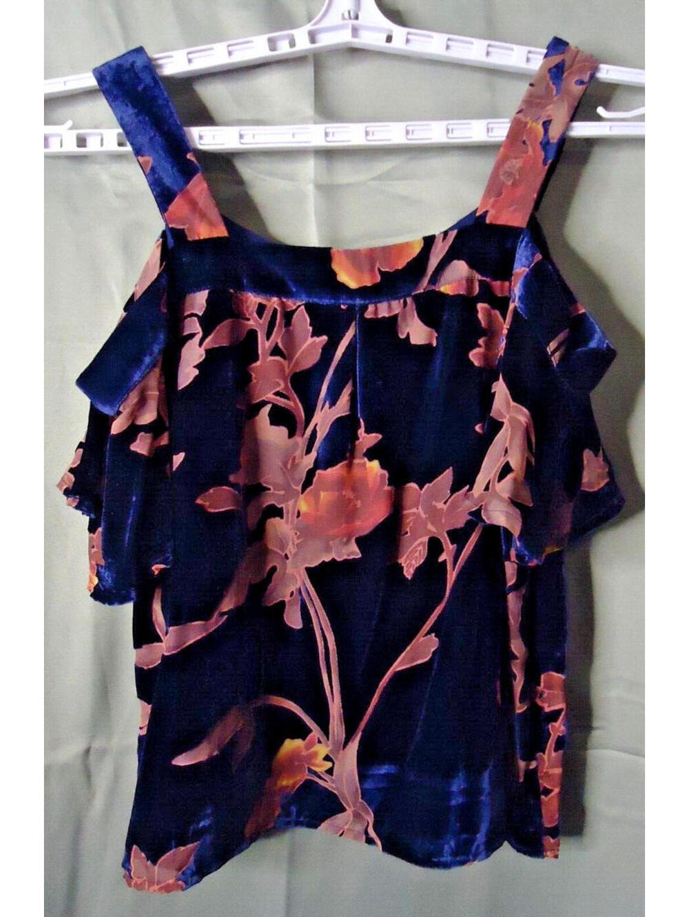 Lucky Brand Crushed Velvet Burn out Floral Cold Shoulder Blouse Med Navy Pink - Picture 3 of 9